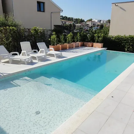 Divna Villa Žaborić