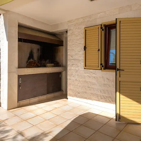 Divna Villa *