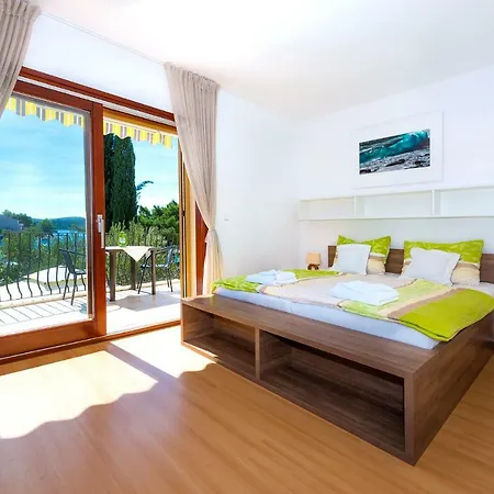 Divna Villa