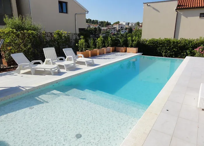 וילה Divna ז'אבוריץ'