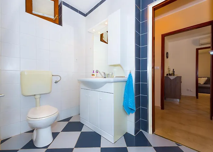 Divna וילה ז'אבוריץ'